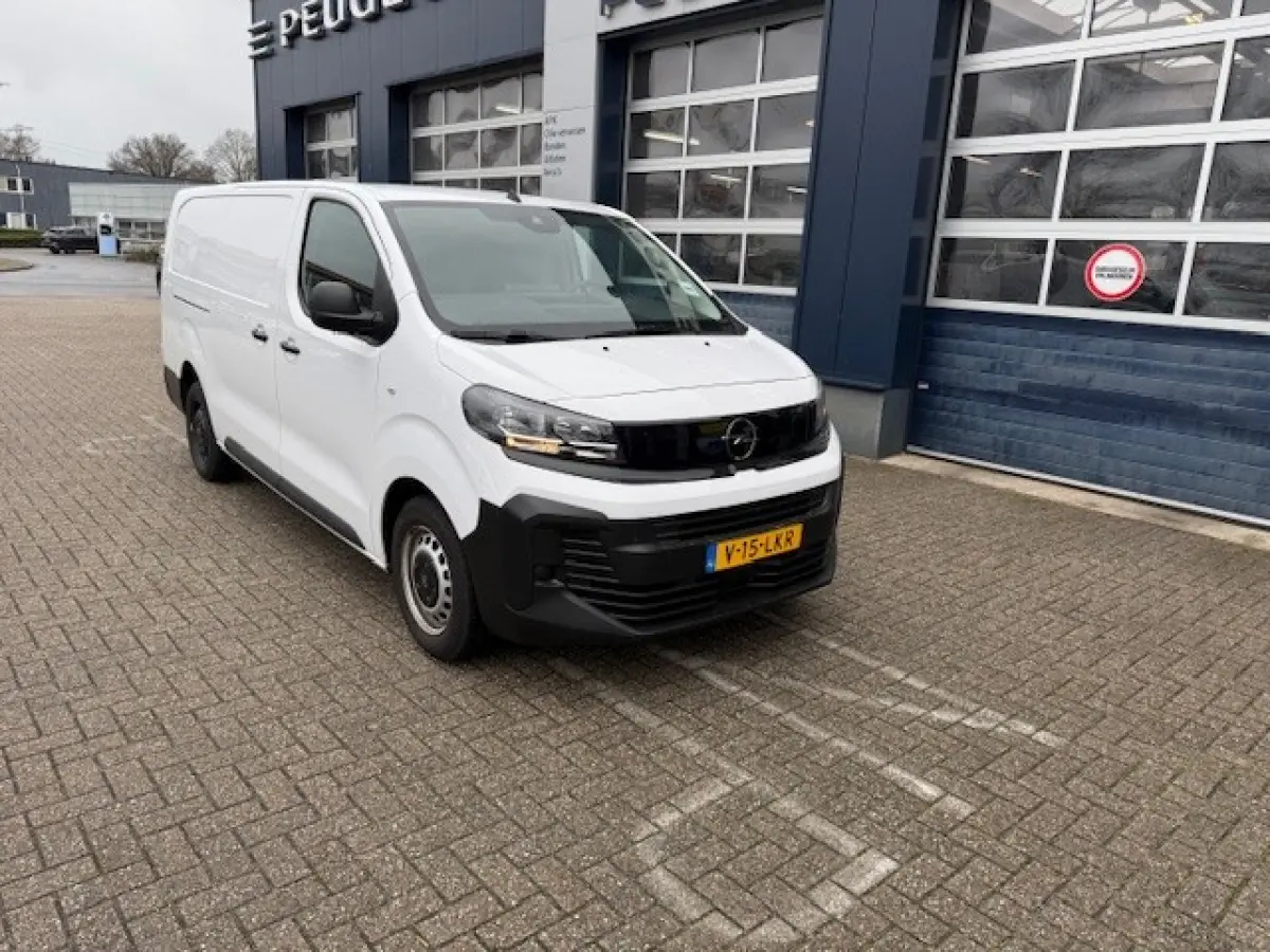 2.0 Diesel 145 L3 Cruise control ] Airco ] Parkeersensoren achter ]