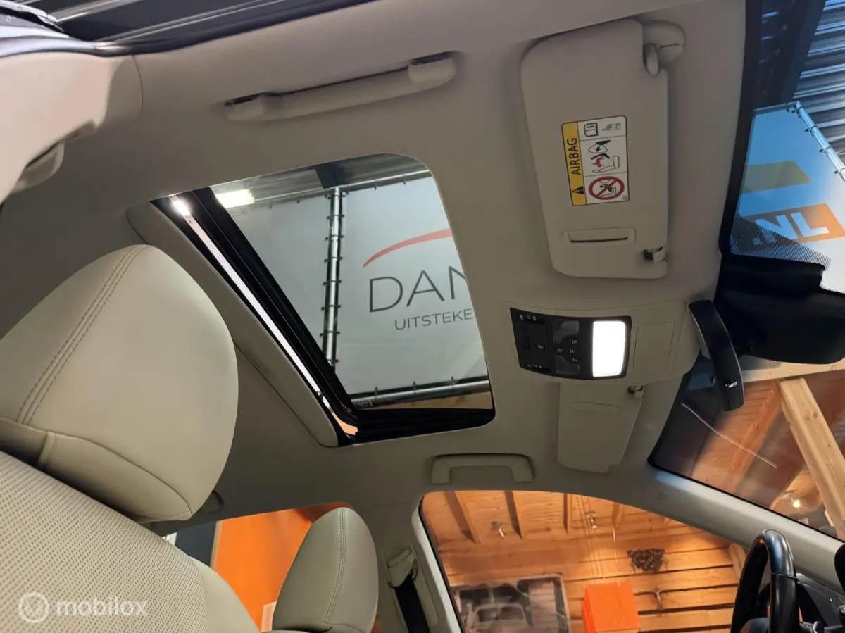 300h Luxury Line Leer|Schuifdak|NL-Auto!