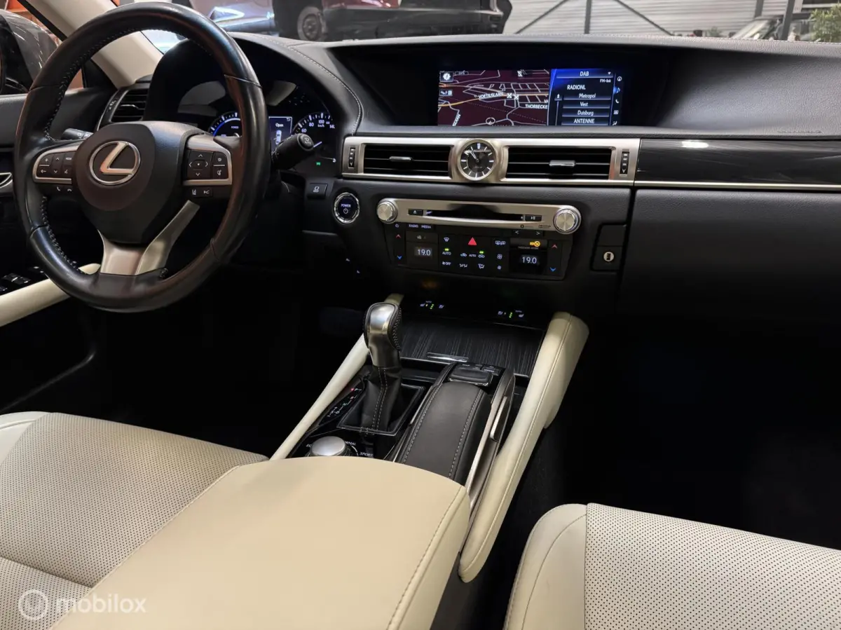 300h Luxury Line Leer|Schuifdak|NL-Auto!