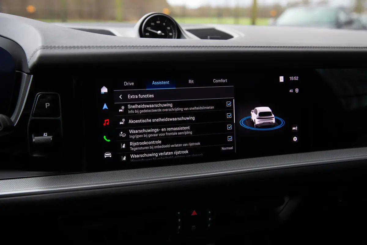 3.0 E-Hybrid , Panoramadak, Sport Chrono, Luchtvering, Adapt. Cruise, Softclose, HUD,