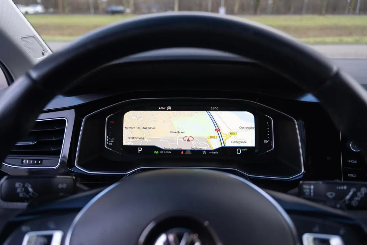 1.6 TDI R-Line DSG|2e Eig.|Virtual|CarPlay|Beats Audio|LED|BTW|Stoelverw.|Camera|Nieuwe Distributie|Perfect Onderhouden