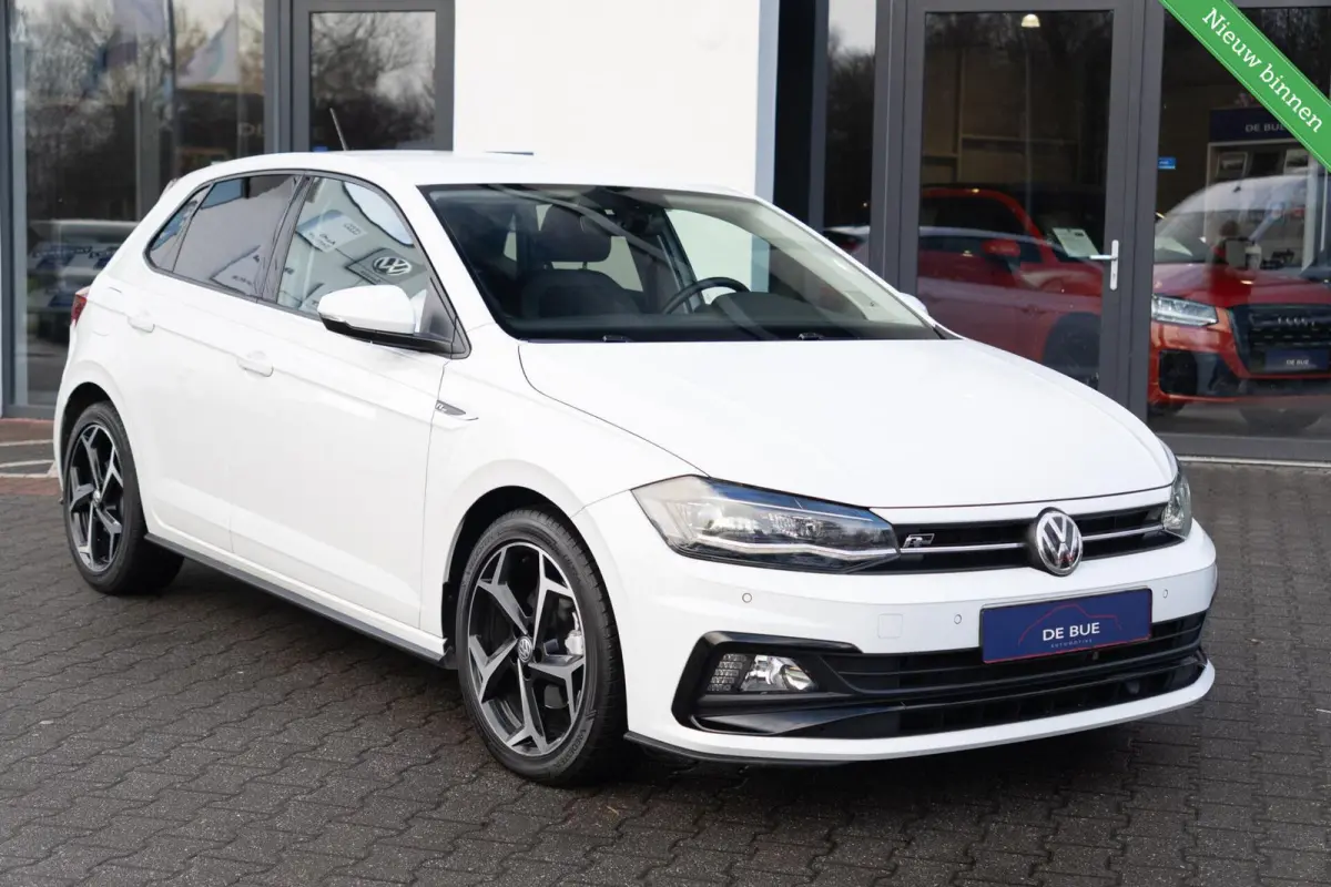 1.6 TDI R-Line DSG|2e Eig.|Virtual|CarPlay|Beats Audio|LED|BTW|Stoelverw.|Camera|Nieuwe Distributie|Perfect Onderhouden