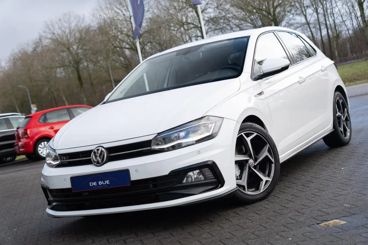1.6 TDI R-Line DSG|2e Eig.|Virtual|CarPlay|Beats Audio|LED|BTW|Stoelverw.|Camera|Nieuwe Distributie|Perfect Onderhouden