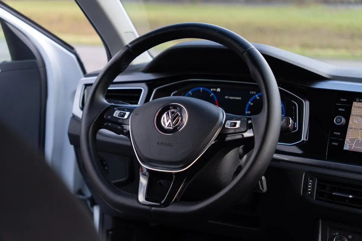 1.6 TDI R-Line DSG|2e Eig.|Virtual|CarPlay|Beats Audio|LED|BTW|Stoelverw.|Camera|Nieuwe Distributie|Perfect Onderhouden