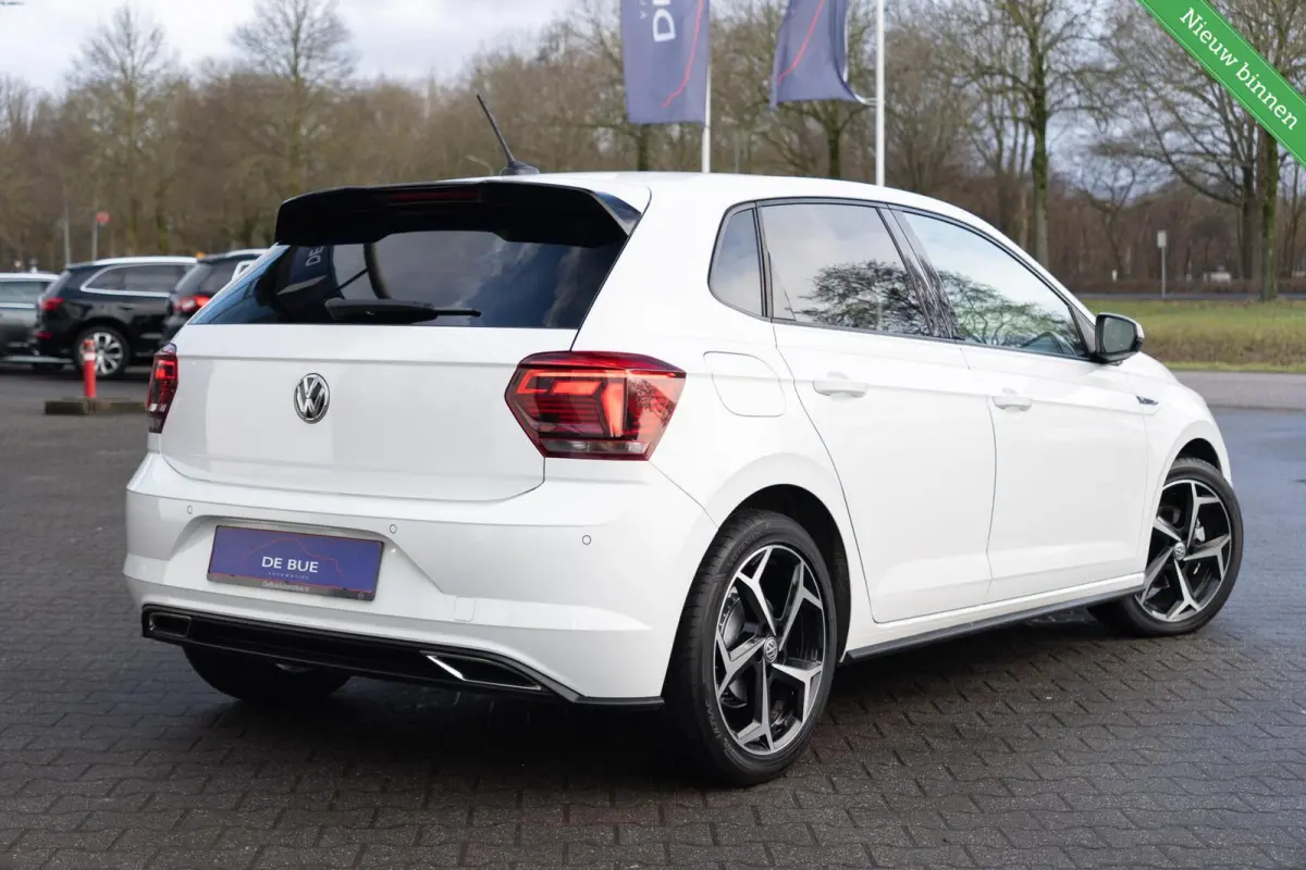 1.6 TDI R-Line DSG|2e Eig.|Virtual|CarPlay|Beats Audio|LED|BTW|Stoelverw.|Camera|Nieuwe Distributie|Perfect Onderhouden
