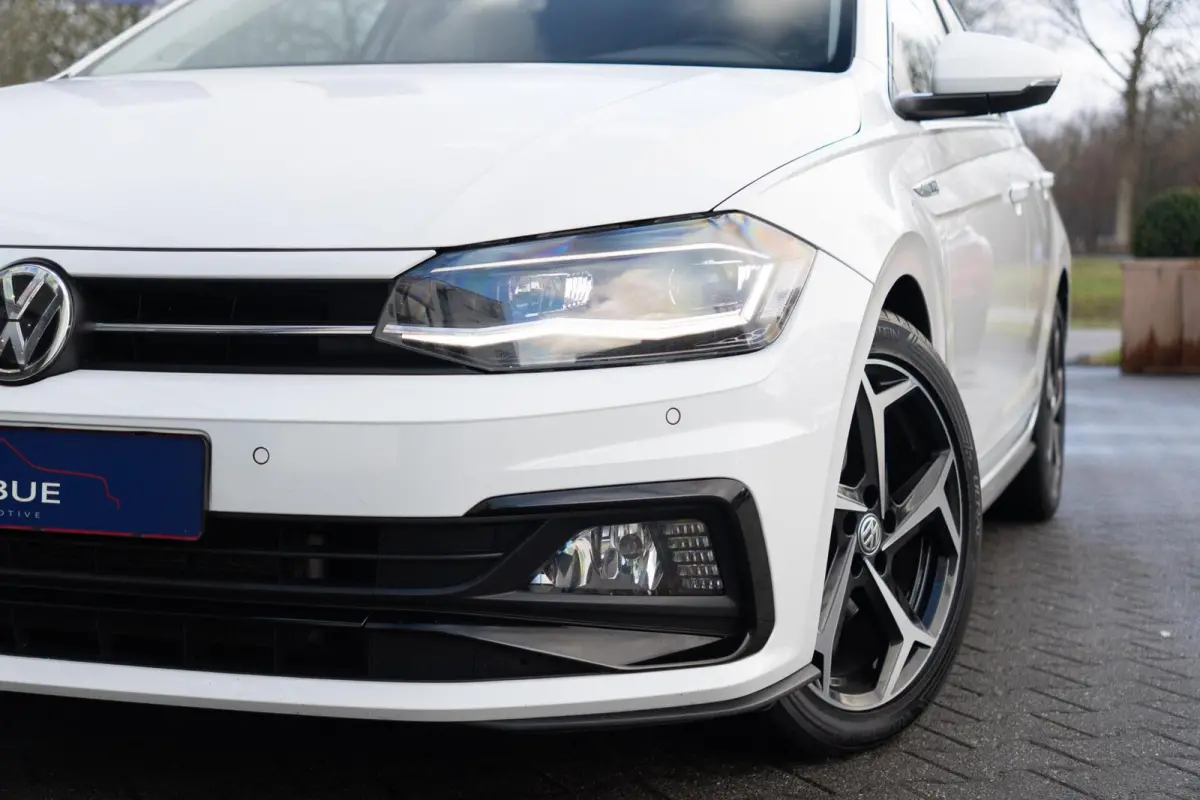 1.6 TDI R-Line DSG|2e Eig.|Virtual|CarPlay|Beats Audio|LED|BTW|Stoelverw.|Camera|Nieuwe Distributie|Perfect Onderhouden