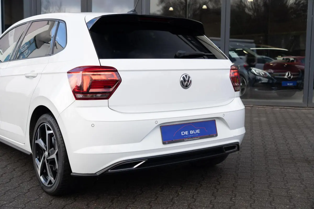 1.6 TDI R-Line DSG|2e Eig.|Virtual|CarPlay|Beats Audio|LED|BTW|Stoelverw.|Camera|Nieuwe Distributie|Perfect Onderhouden