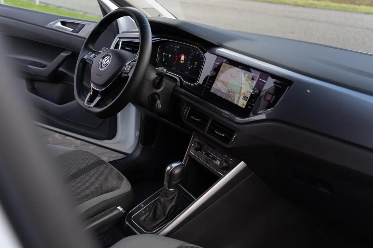 1.6 TDI R-Line DSG|2e Eig.|Virtual|CarPlay|Beats Audio|LED|BTW|Stoelverw.|Camera|Nieuwe Distributie|Perfect Onderhouden
