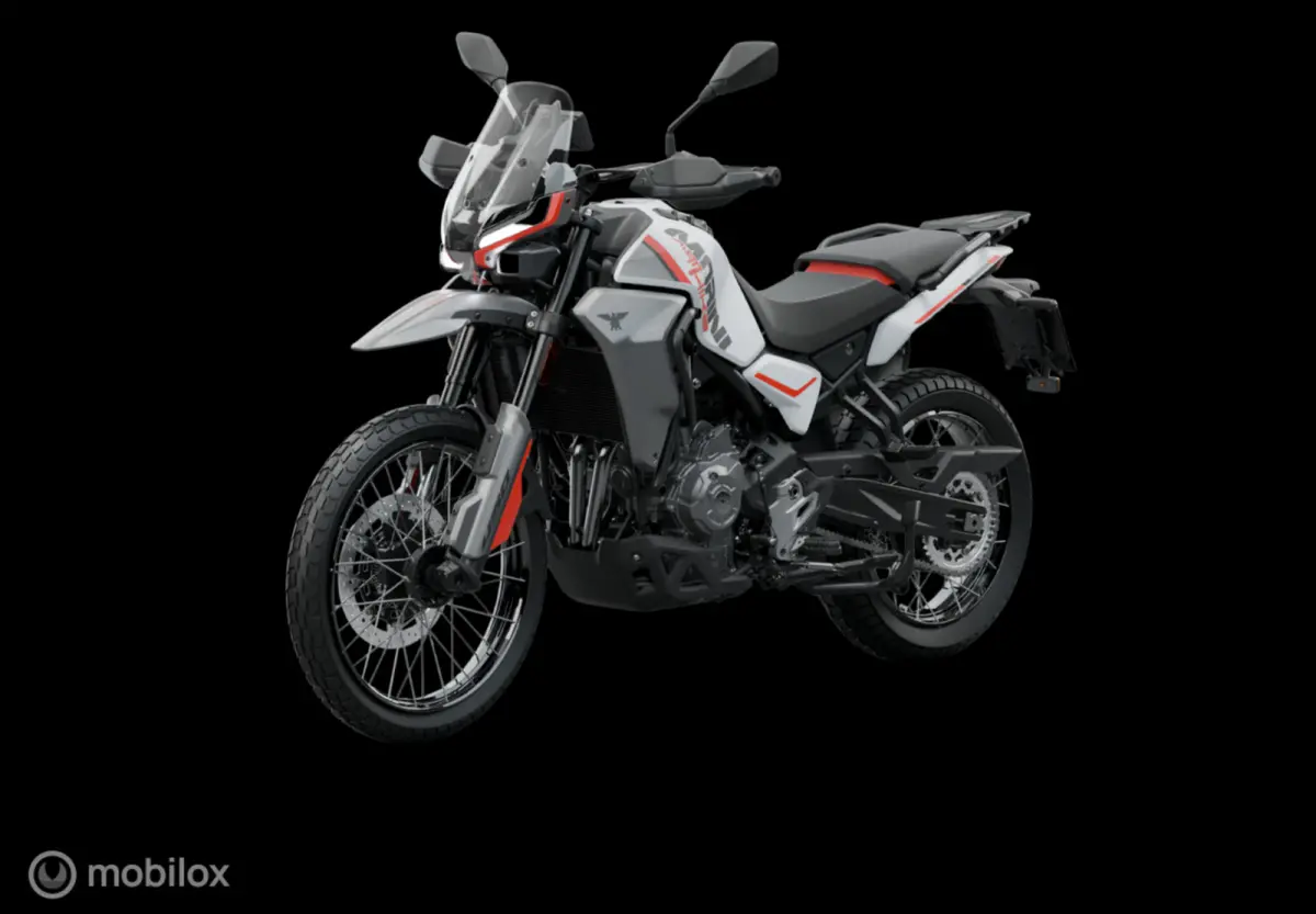 450 Adventure A2/ Nu in onze Showroom