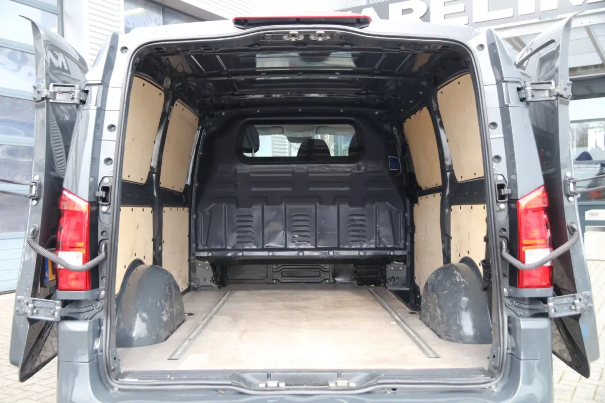 119 CDI | Aut. | KAR-edition | Camera | Cruise | Airco..