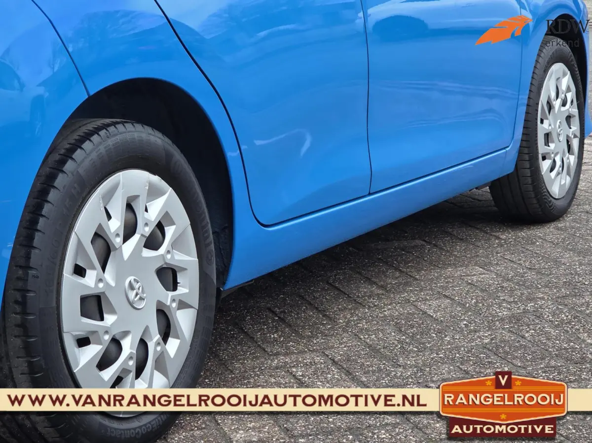 1.0 VVT-i x-play, vouwdak, airco, camera, DAB, carplay