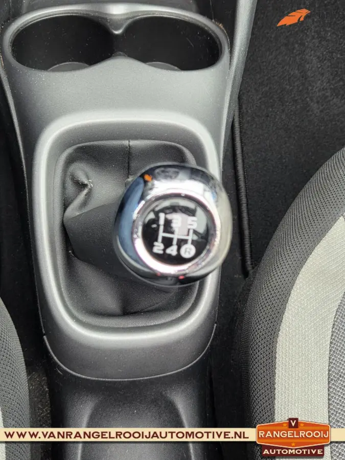 1.0 VVT-i x-play, vouwdak, airco, camera, DAB, carplay