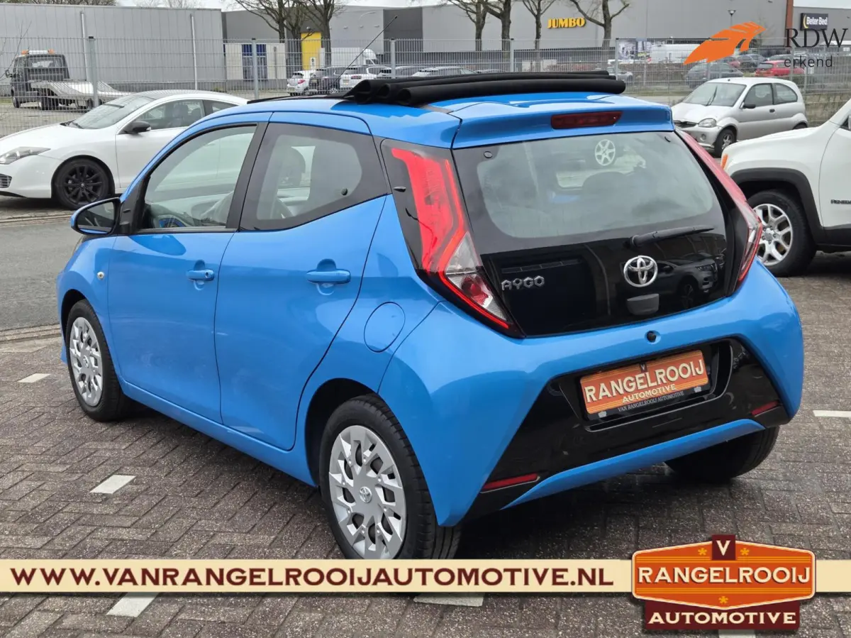1.0 VVT-i x-play, vouwdak, airco, camera, DAB, carplay