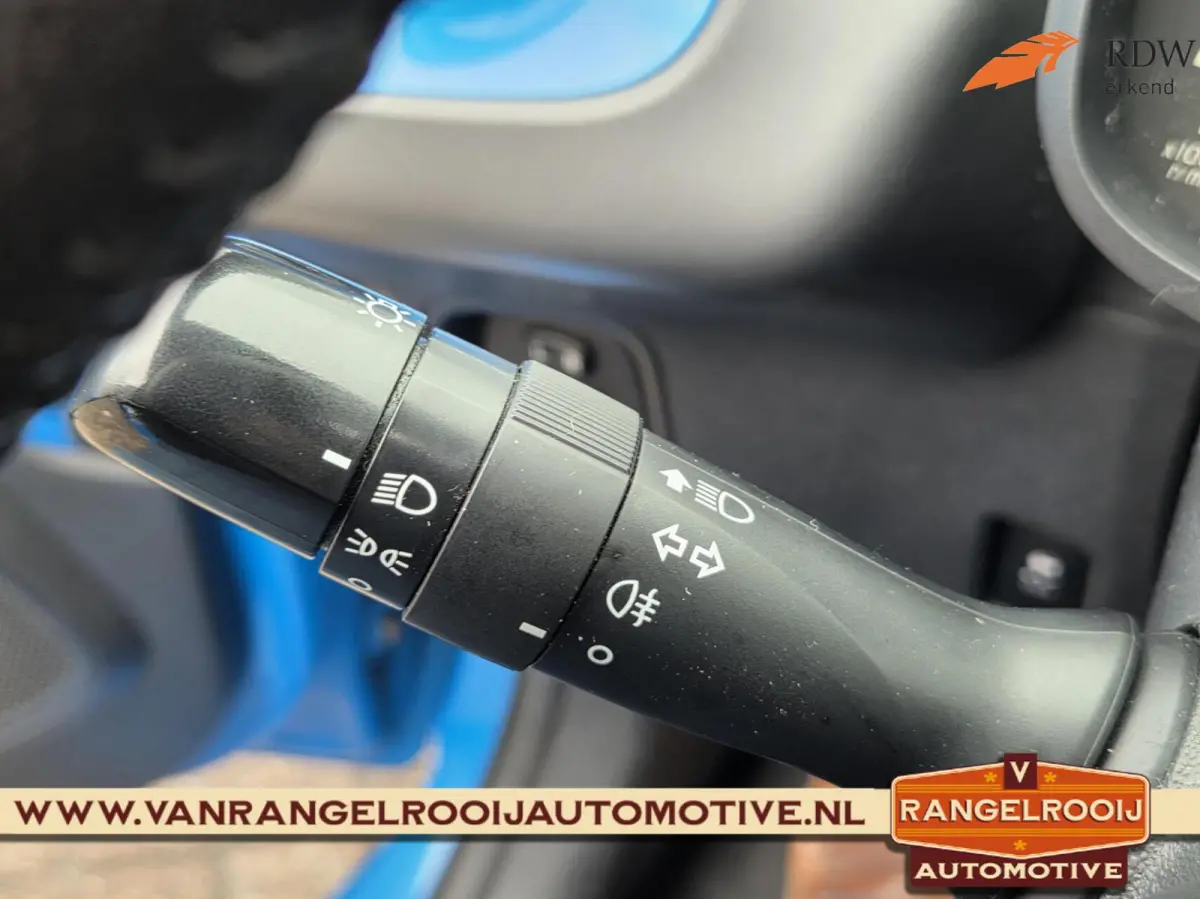 1.0 VVT-i x-play, vouwdak, airco, camera, DAB, carplay