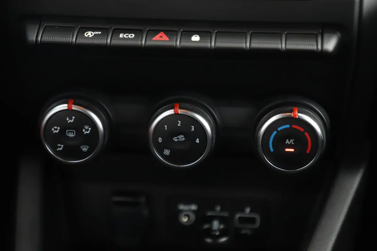 1.0 TCe 90 Equilibre Navigatie Airco Cruise Control Carplay Android Rijstrooksensor Parkeersensor