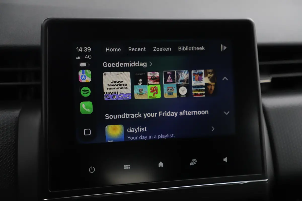 1.0 TCe 90 Equilibre Navigatie Airco Cruise Control Carplay Android Rijstrooksensor Parkeersensor