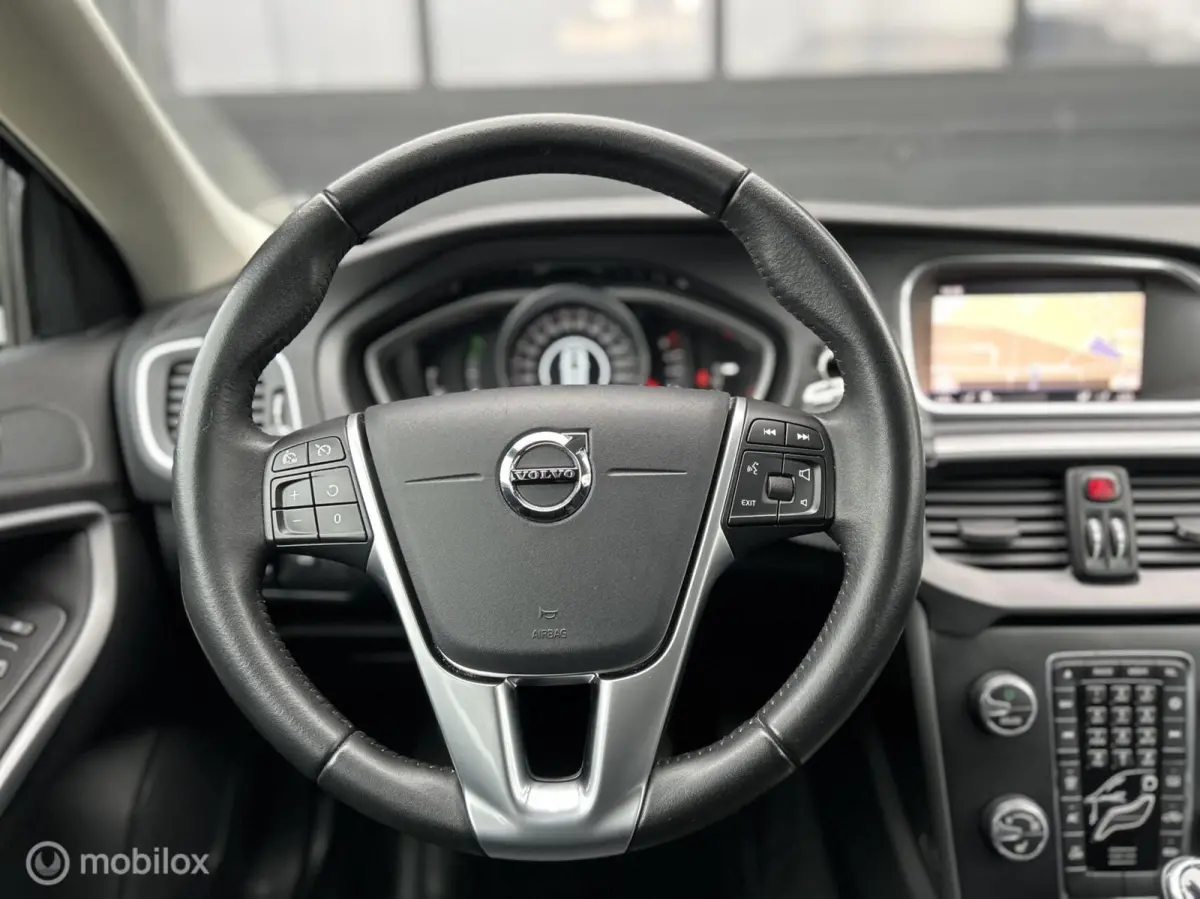 1.5 T2 Polar Automaat |CAMERA|CRUISE|STOELVERW.