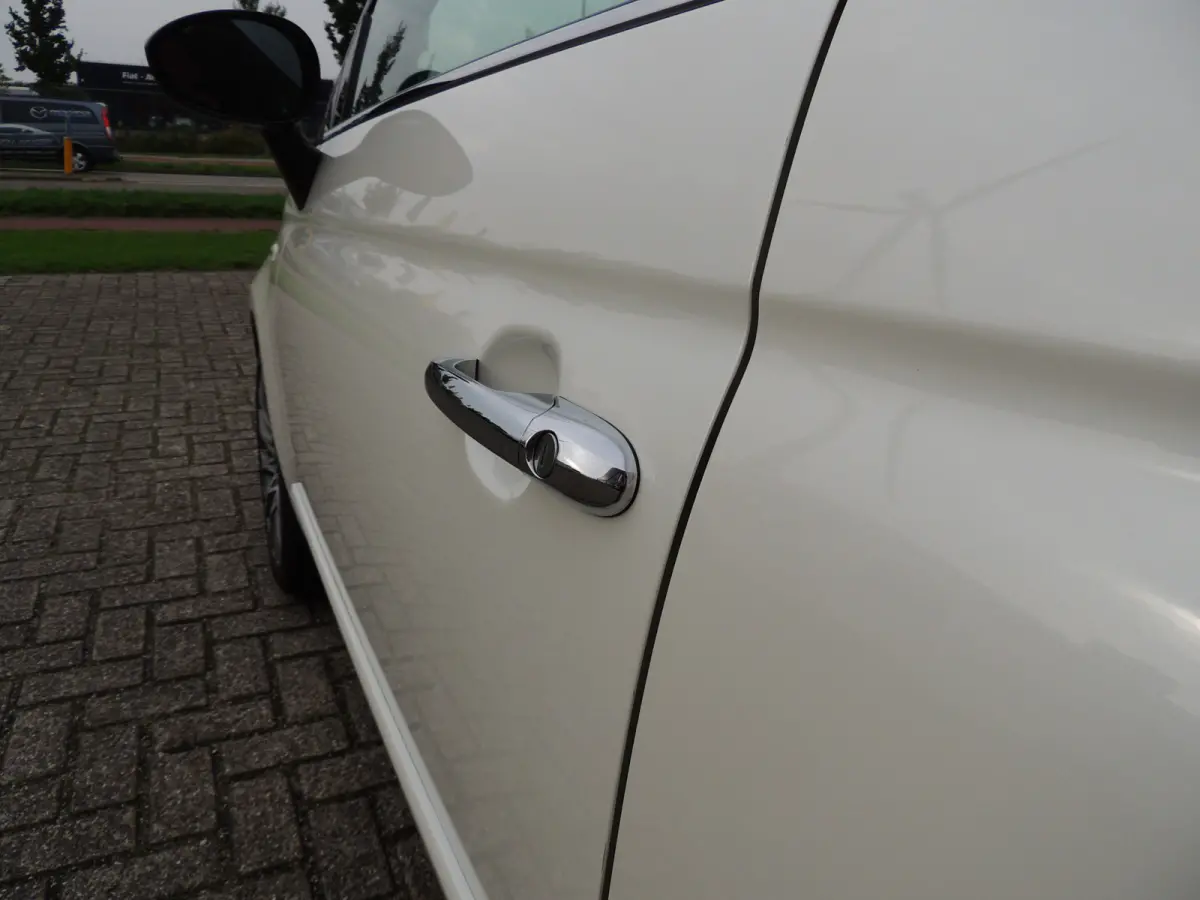 TwinAir Turbo Lounge 81PK | 16" velgen | Navigatie | Cruise Controle | Parkeersensoren
