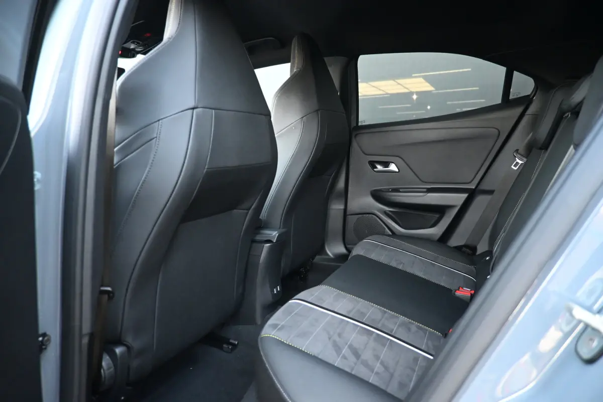 GSE 54 kWh 280pk DEMO-DEAL! | SABELT-Seats | Torsen Sper differentieel | Adaptive Cruise | Stuur/Stoelverwarming | !!
