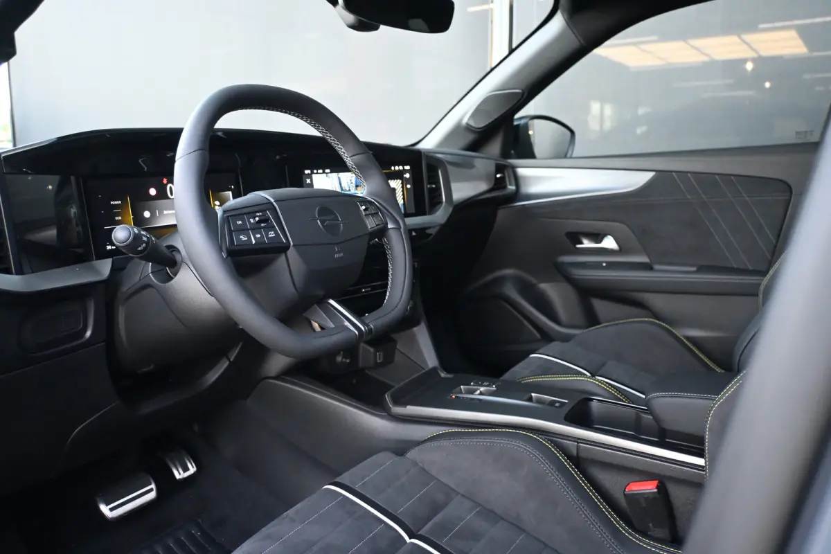 GSE 54 kWh 280pk DEMO-DEAL! | SABELT-Seats | Torsen Sper differentieel | Adaptive Cruise | Stuur/Stoelverwarming | !!