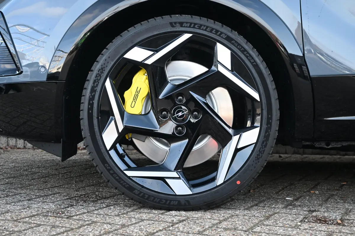 GSE 54 kWh 280pk DEMO-DEAL! | SABELT-Seats | Torsen Sper differentieel | Adaptive Cruise | Stuur/Stoelverwarming | !!
