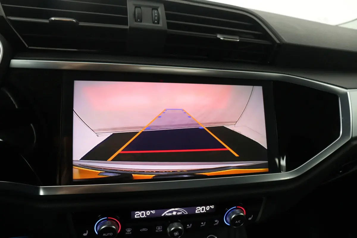 35 TFSI Advanced Pro Line Plus (CAMERA, STOELVERWARMING, DIGITALE COCKPIT, LANE-ASSIST, CRUISE ADAPTIEF)