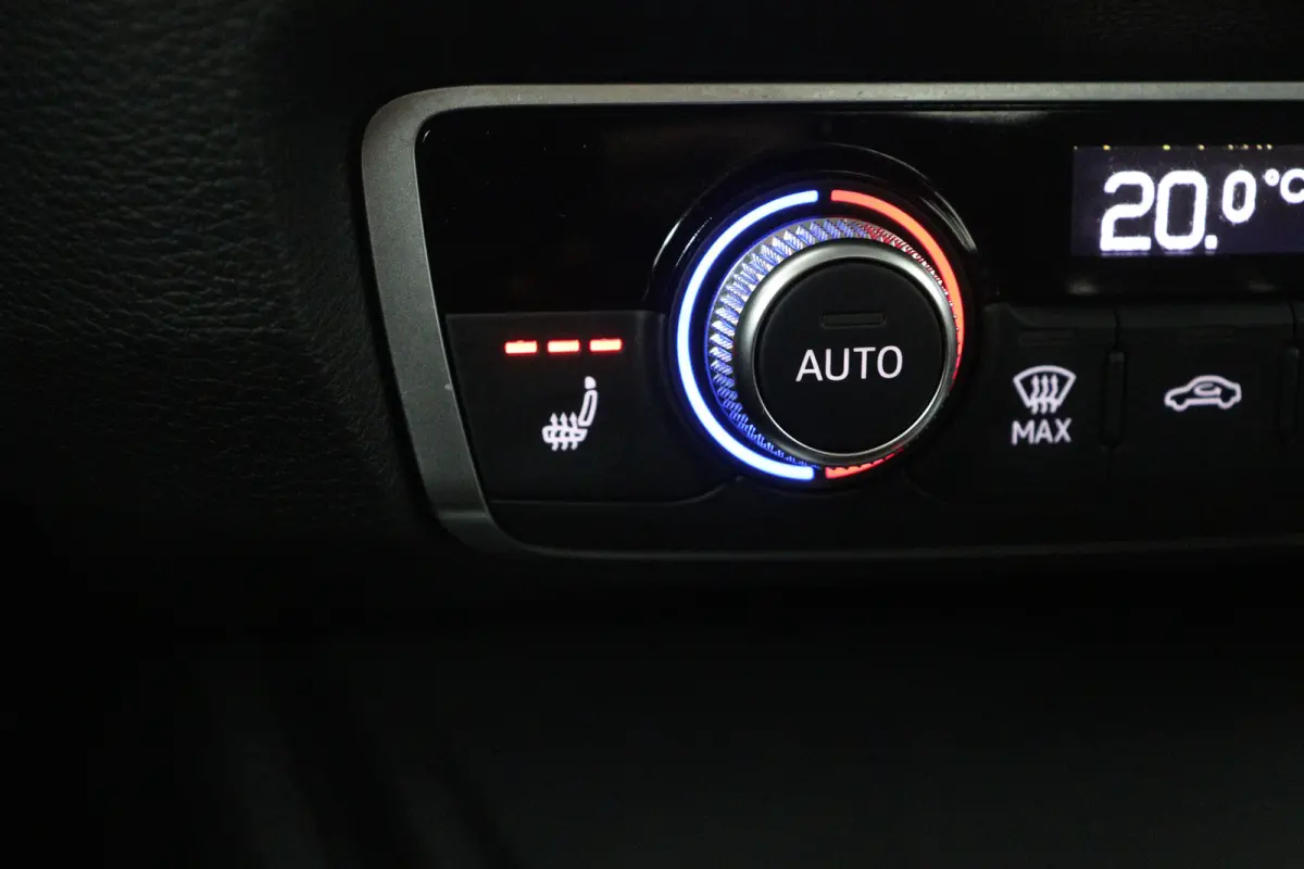 35 TFSI Advanced Pro Line Plus (CAMERA, STOELVERWARMING, DIGITALE COCKPIT, LANE-ASSIST, CRUISE ADAPTIEF)