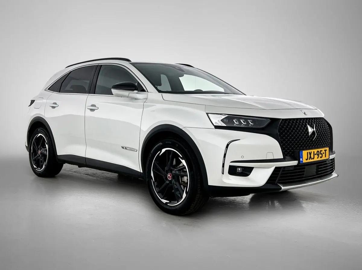 E-Tense 4x4 Performance Line 300pk Automaat | Elektrische Klep | Leder | Elektrische Bestuurdersstoel | Keyless Entry/Start | 19"LMV | LED |