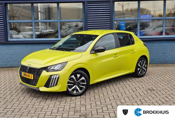 1.2 PureTech Style Navigatie | Cruise Control | 6-Versnellingen | Parkeer Sensoren