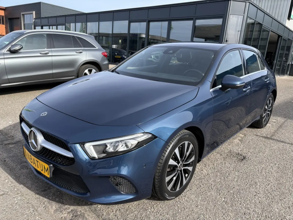 250 e Premium | Hybride