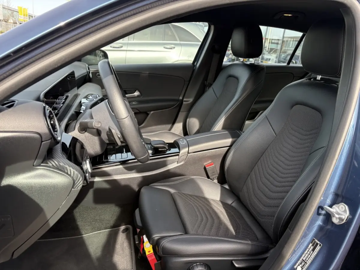 250 e Premium | Hybride