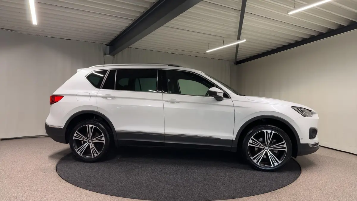 1.5 TSI Xcellence Business Intense 7p. Automaat | Trekhaak | Pano