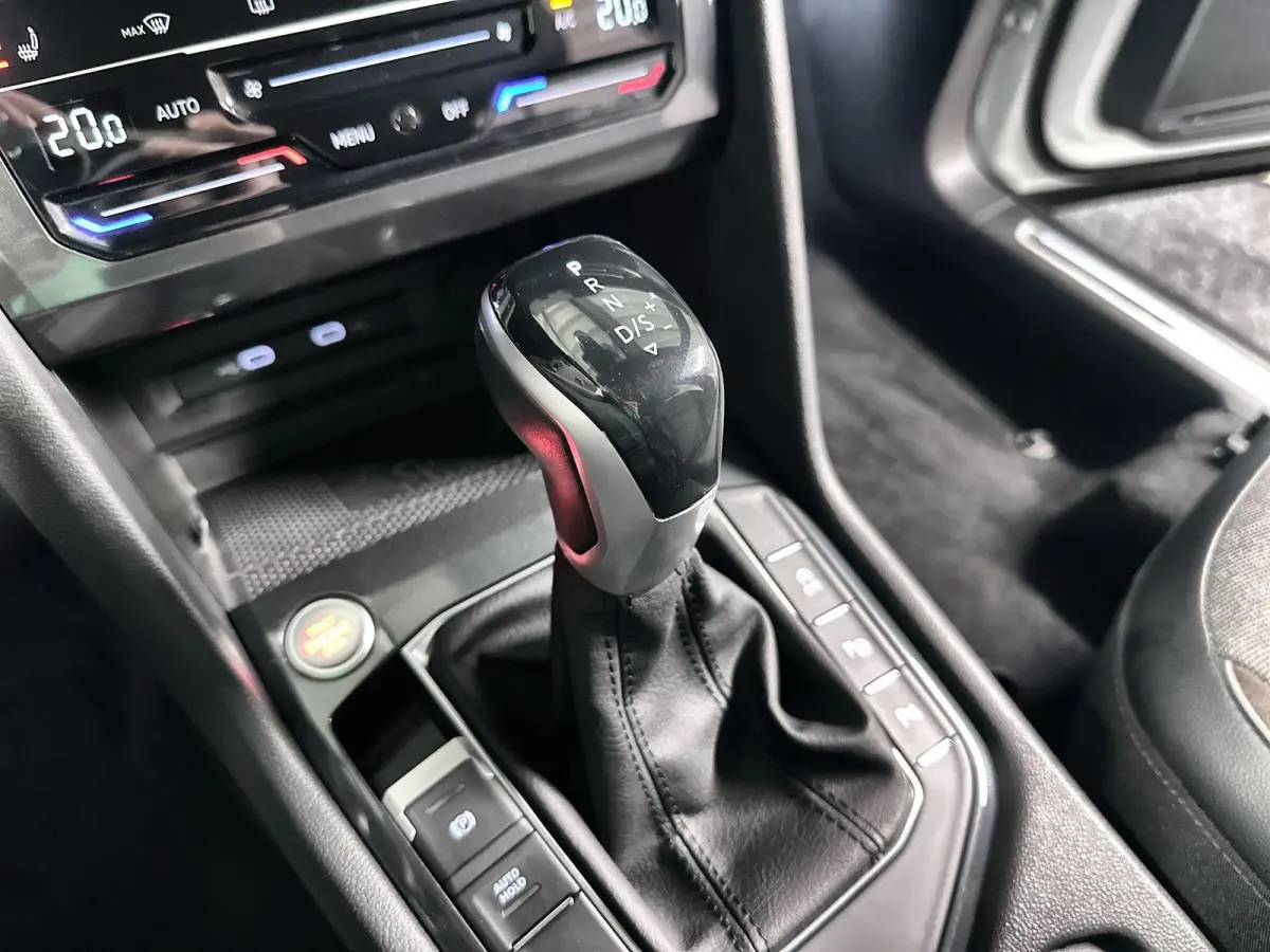 1.5 TSI Xcellence Business Intense 7p. Automaat | Trekhaak | Pano