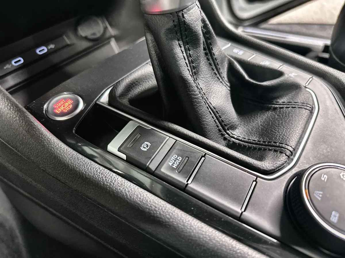 1.5 TSI Xcellence Business Intense 7p. Automaat | Trekhaak | Pano