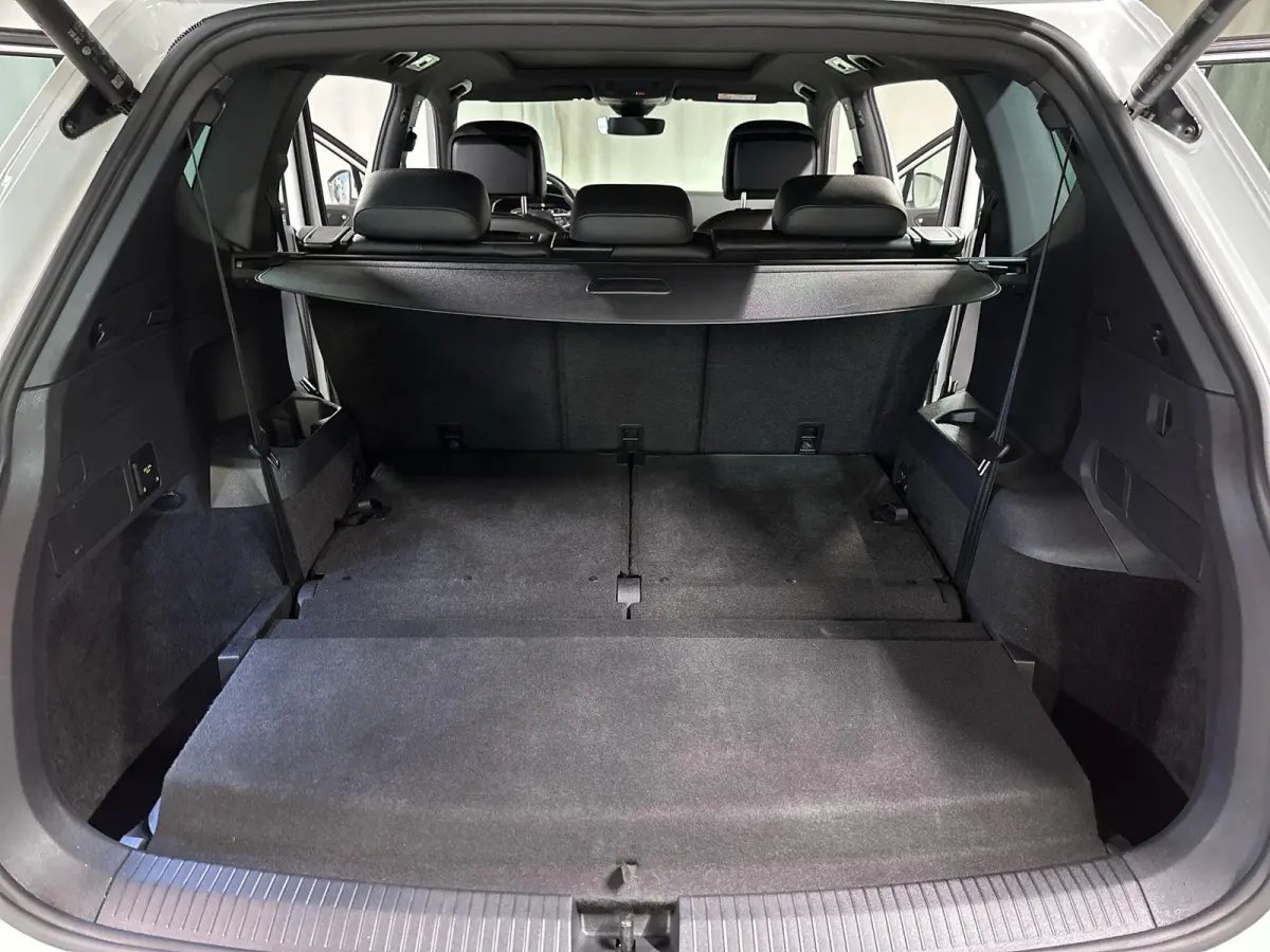 1.5 TSI Xcellence Business Intense 7p. Automaat | Trekhaak | Pano