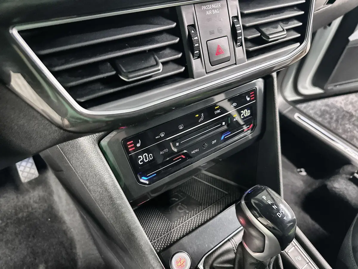 1.5 TSI Xcellence Business Intense 7p. Automaat | Trekhaak | Pano