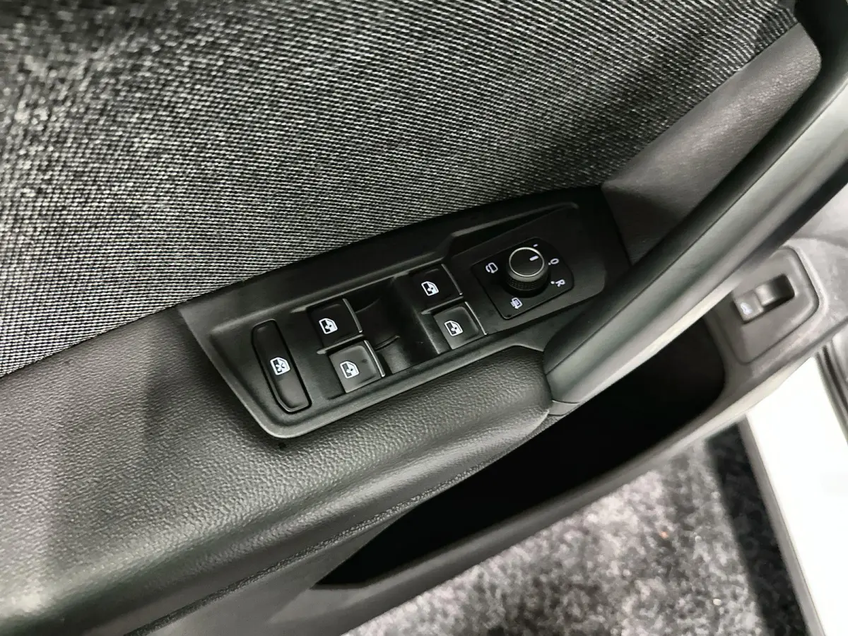 1.5 TSI Xcellence Business Intense 7p. Automaat | Trekhaak | Pano