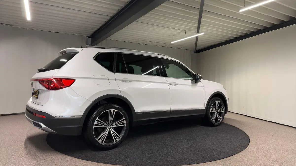 1.5 TSI Xcellence Business Intense 7p. Automaat | Trekhaak | Pano