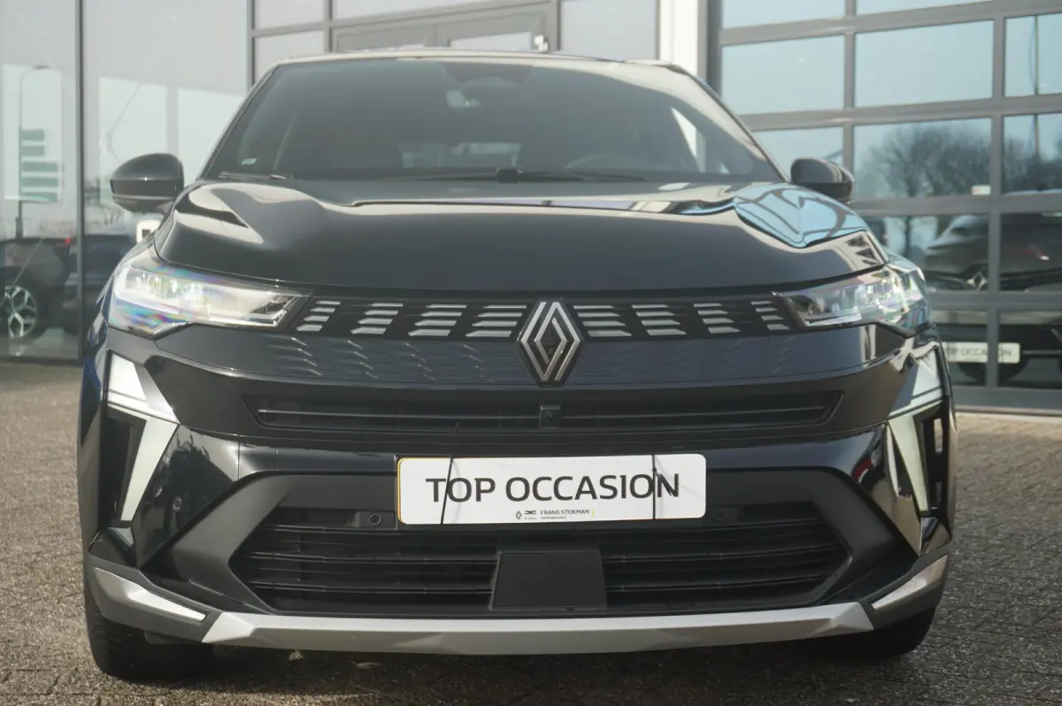 1.6 E-Tech full hybrid 145 iconic