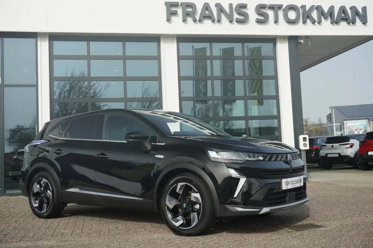 1.6 E-Tech full hybrid 145 iconic