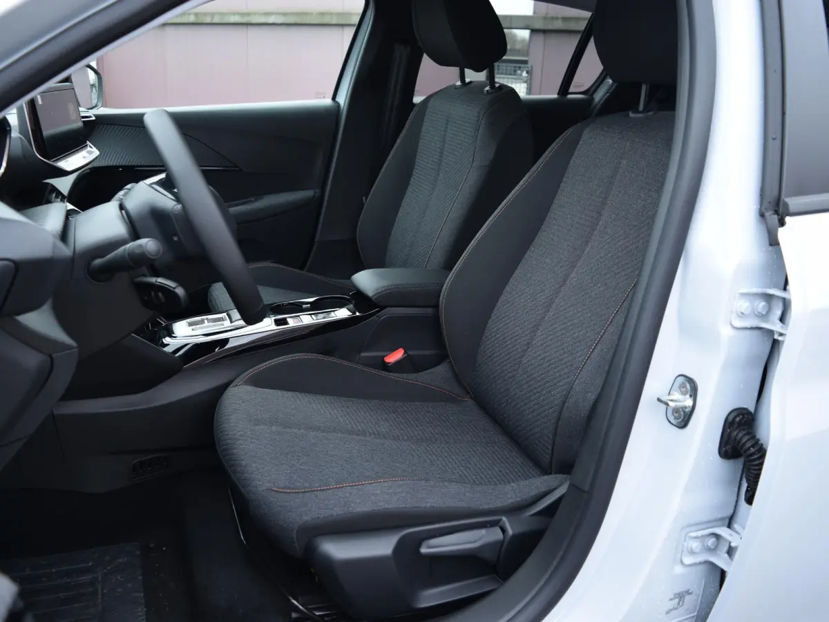 1.2 Hybrid 110 e-DCS6 Business PARKEERSENSOREN MET CAMERA | DONKER GETINT GLAS | AIRCO | DEMO