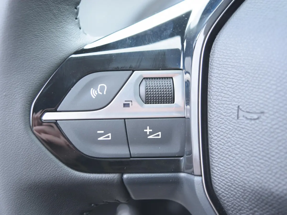1.2 Hybrid 110 e-DCS6 Business PARKEERSENSOREN MET CAMERA | DONKER GETINT GLAS | AIRCO | DEMO