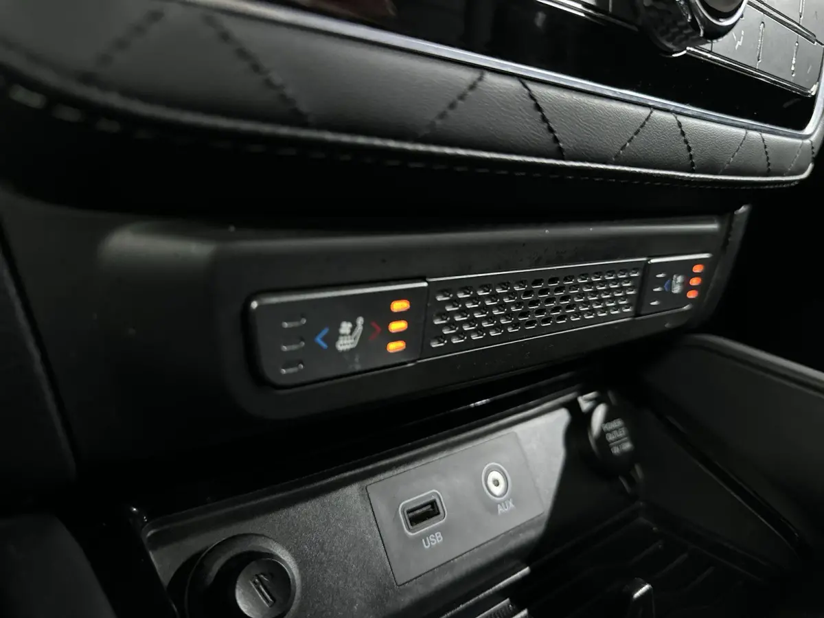 2.2 e-XDi Sapphire Automaat | Trekhaak | Leder