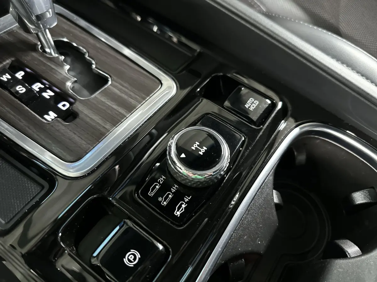 2.2 e-XDi Sapphire Automaat | Trekhaak | Leder