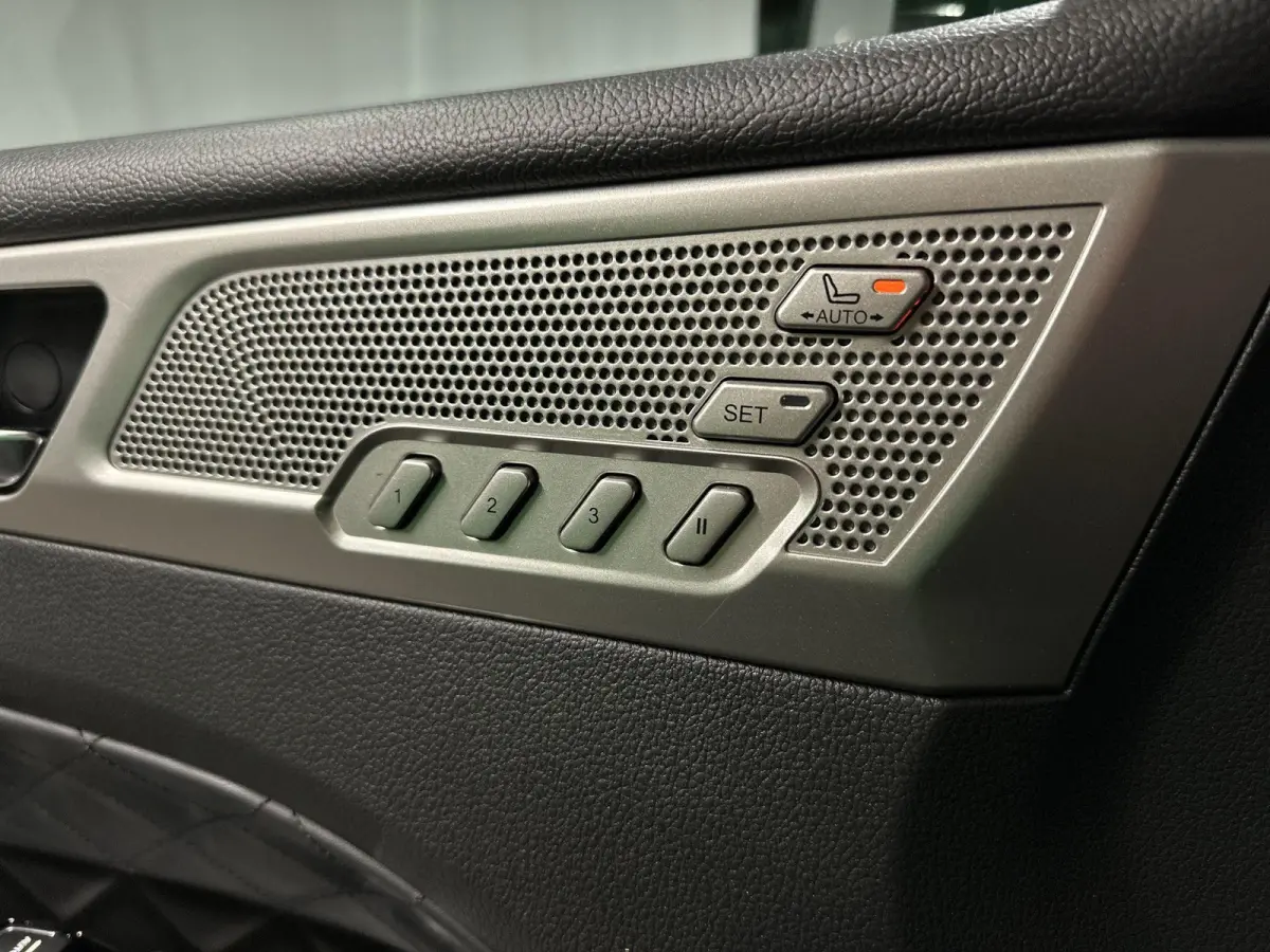 2.2 e-XDi Sapphire Automaat | Trekhaak | Leder
