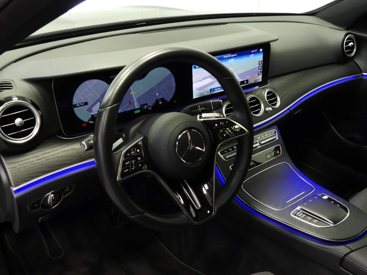 E300e AMG SCHUIFDAK/360CAM/NIGHT/TREKH./18"LMV!
