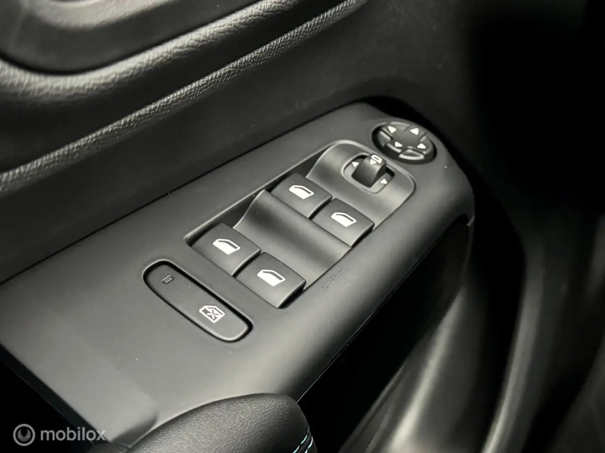 1.6 Plug-in Hybrid 225pk Max
