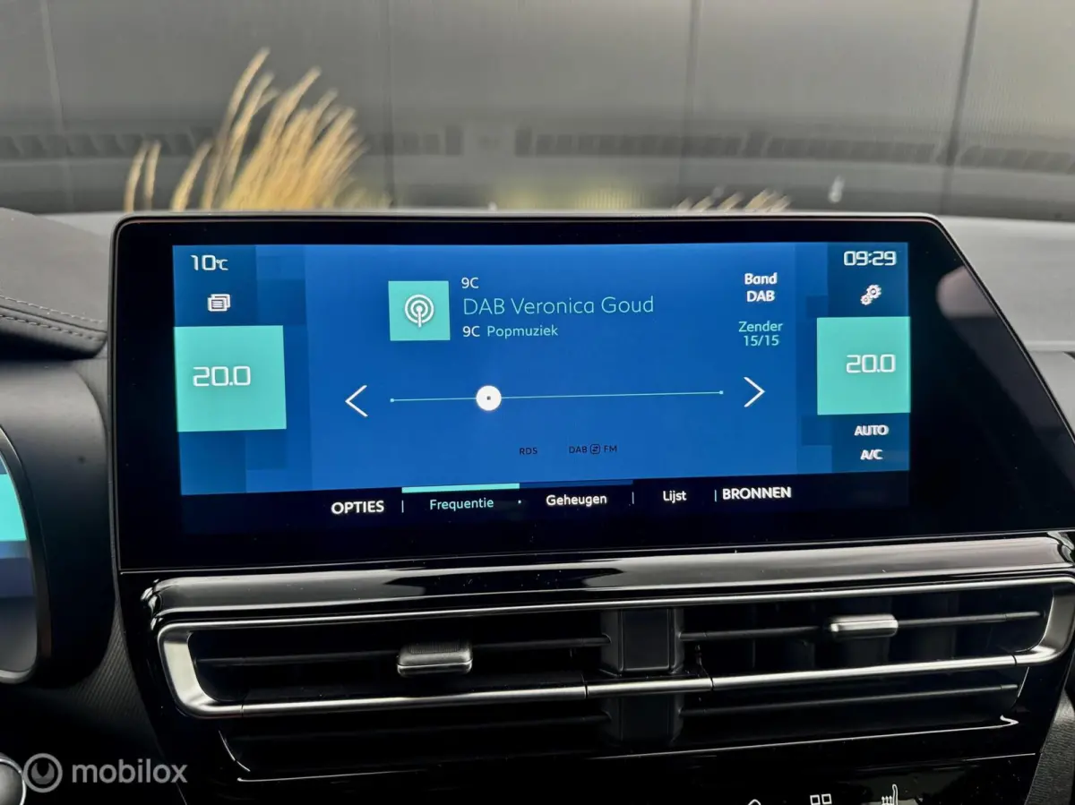 1.6 Plug-in Hybrid 225pk Max