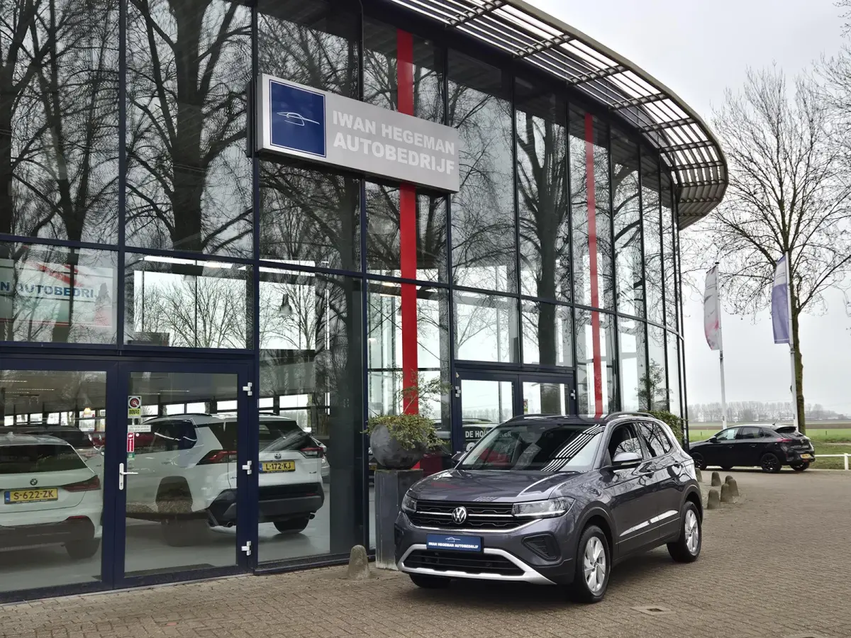 1.0 TSI AUTOMAAT | Navigatie | Climate Control | | Stoelverwarming | Licht metalen velgen