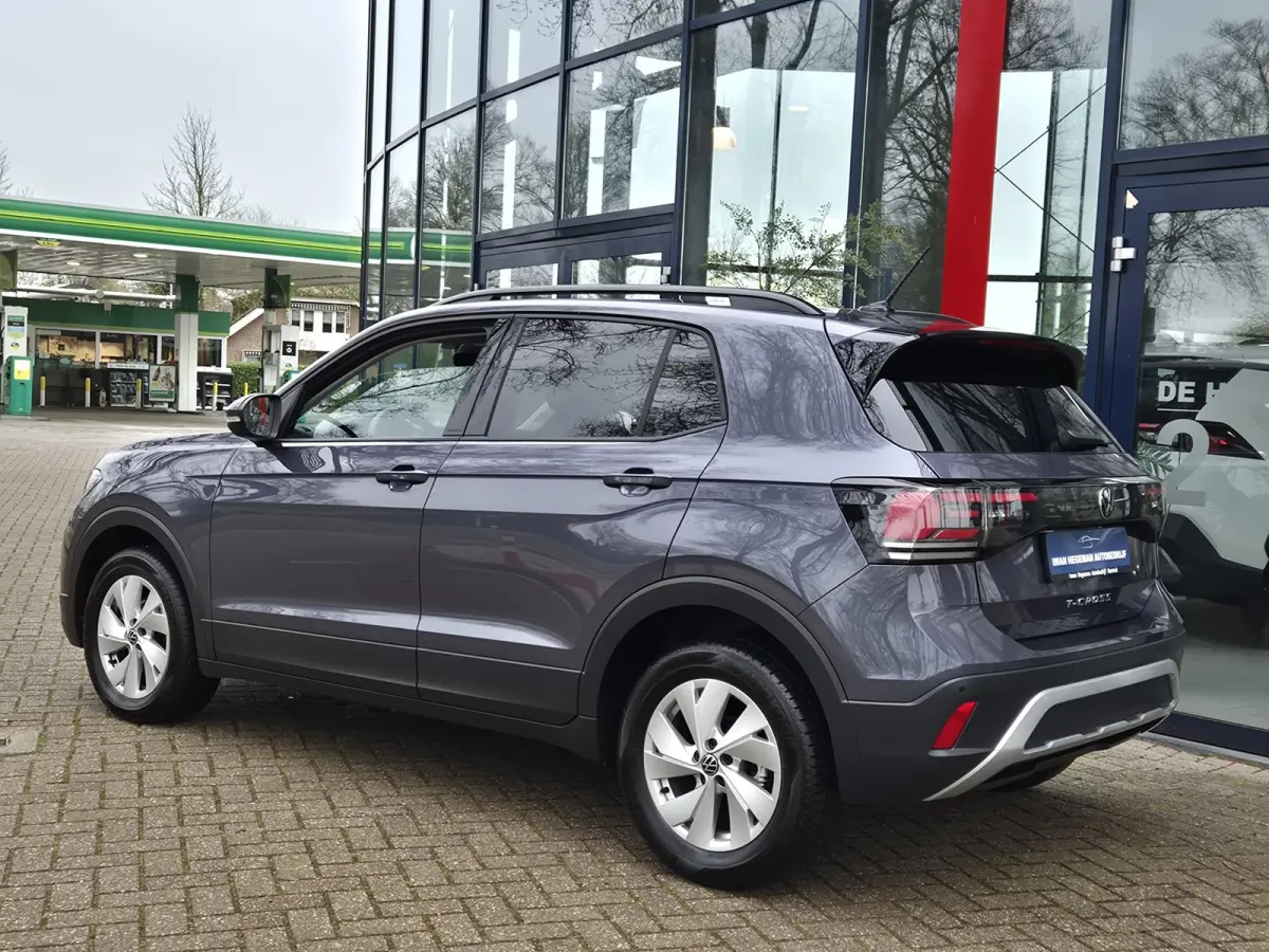 1.0 TSI AUTOMAAT | Navigatie | Climate Control | | Stoelverwarming | Licht metalen velgen